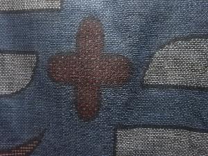 アンティーク 抽象模様織り出し本場泥大島紬着物(5マルキ)